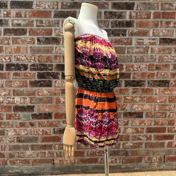 Angie strapless colorful patterned romper with pockets / L / Excellent condition - Picture 7 of 15